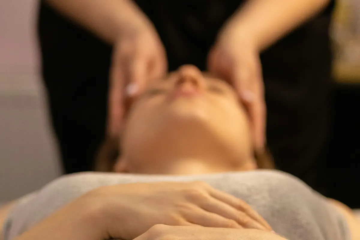 Les 9 éléments de matériel de massage pro incontournables pour les soins du visage 💆♀️ 1 Les 9 éléments de matériel de massage pro incontournables pour les soins du visage